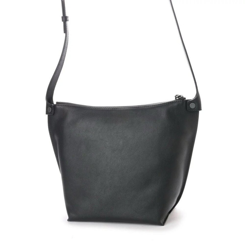 ECCO Black Sculptured Crossbody Black Shoulder Bag Purse EUC - Picture 2 of 16